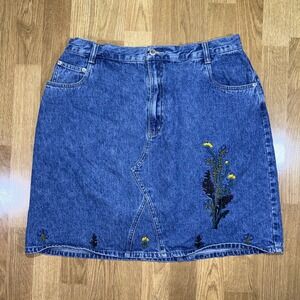 Women's Embroidered Boho Denim Skirt 32" Waist Sz 16 VTG Y2K Knee Length